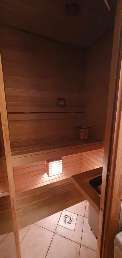 Cozy Apartment On The Town Hall Square تالين المظهر الخارجي الصورة